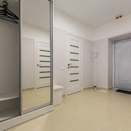 Apartments Kiev Bagian luar foto