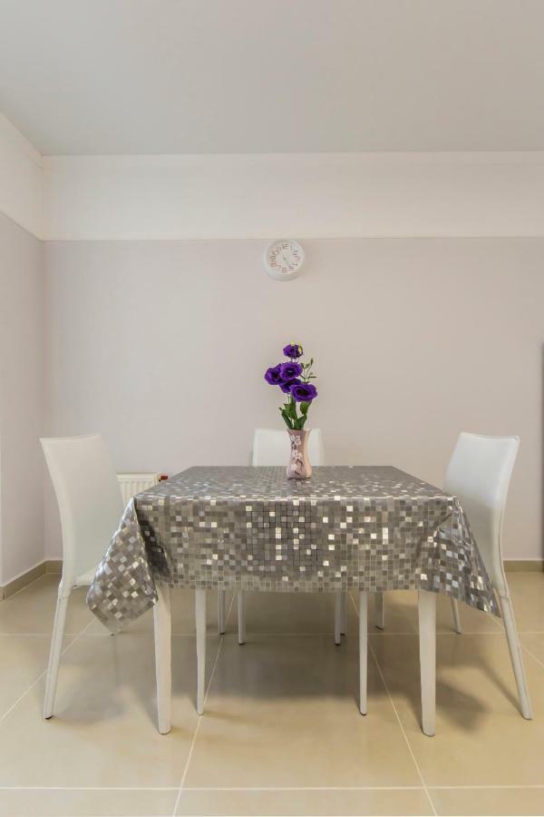 Apartments Kiev Bagian luar foto