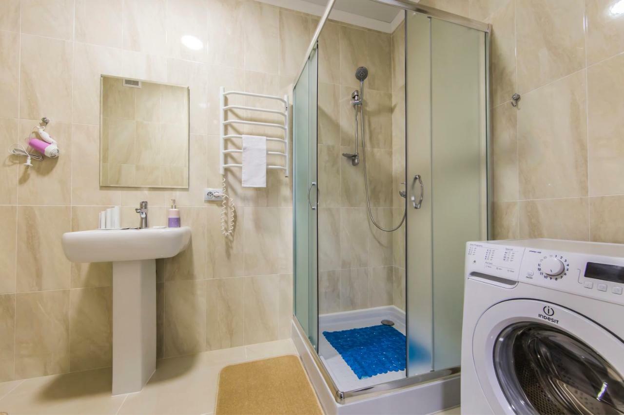 Apartments Kiev Bagian luar foto