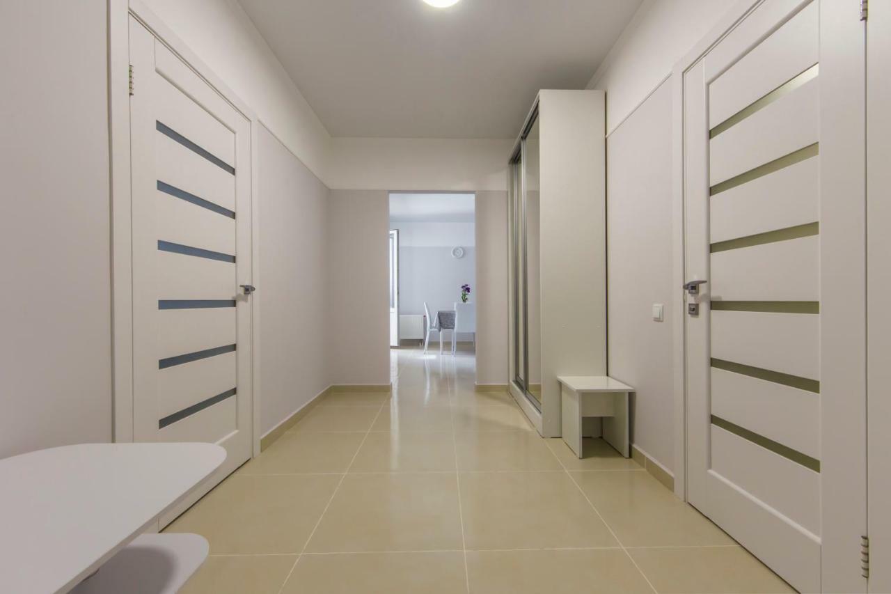 Apartments Kiev Bagian luar foto