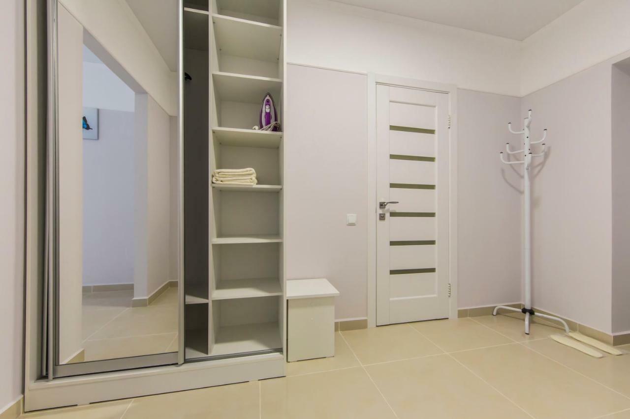 Apartments Kiev Bagian luar foto