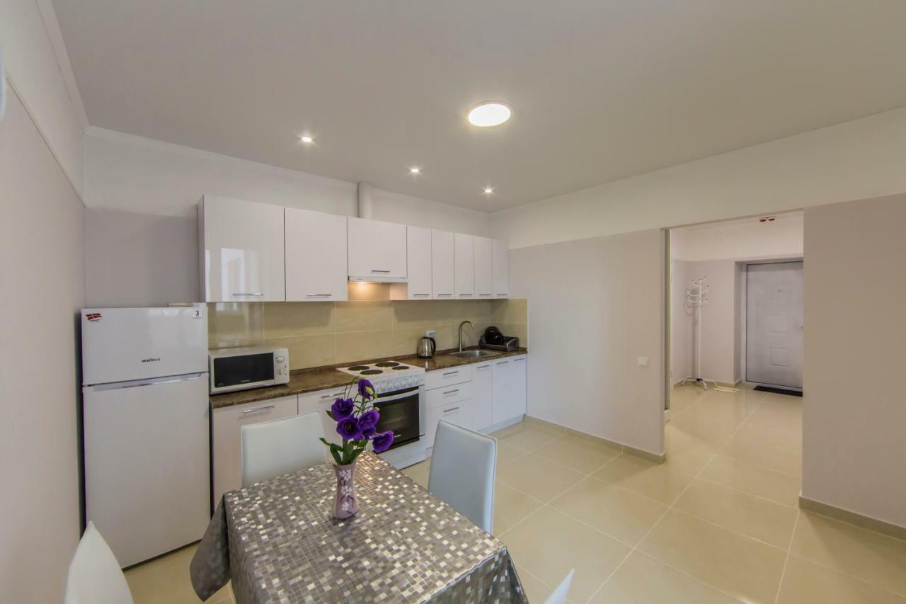 Apartments Kiev Bagian luar foto