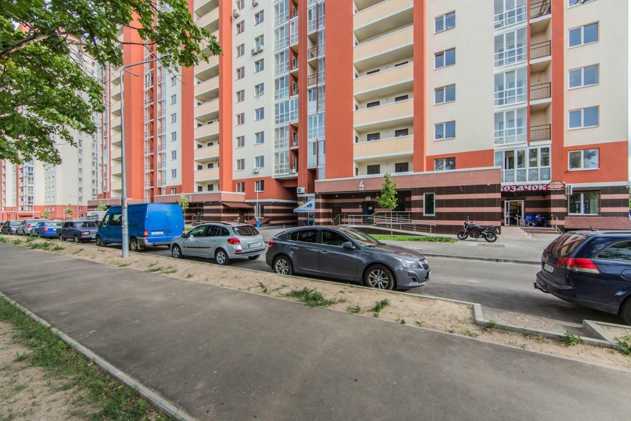 Apartments Kiev Bagian luar foto
